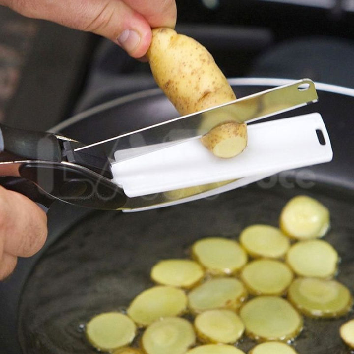 Tesoura 3 Em 1 Com Faca Corta Legumes/Carnes Faca Inox Multiuso -  Tesoura Mágica da Cozinha